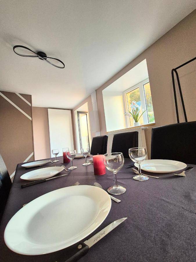 Location de vacances pour 6 personnes, avec terrasse et jardin, animaux acceptés à Pont-d'Ouilly - 4