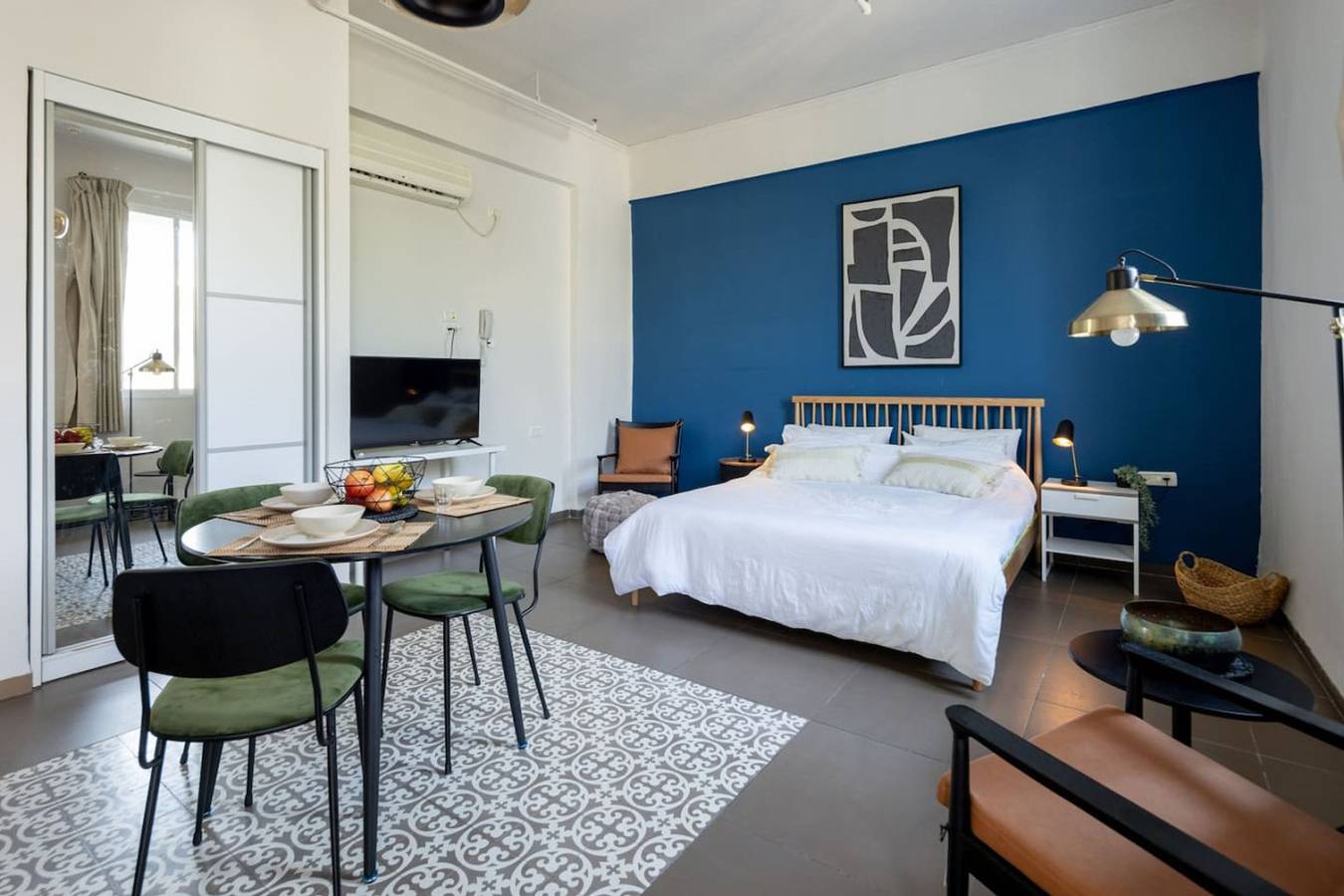 Geheel appartement, The Printhouse Boutique Studio 9 in Haifa, Haifa (district)