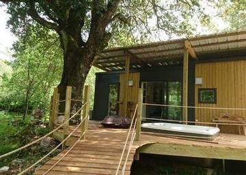 Cottage pour 6 personnes, avec jacuzzi et jardin à Vivario