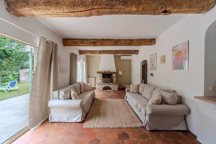 Villa pour 15 personnes, avec vue et terrasse ainsi que jardin et piscine à Roquefort-les-Pins - 4