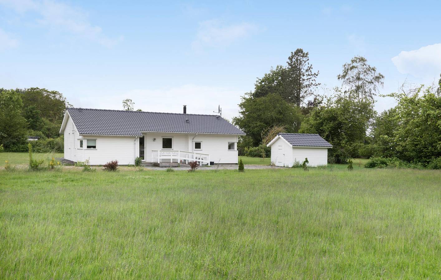 Holiday home for 6 people with terrace in Ølsted, Hovedstaden
