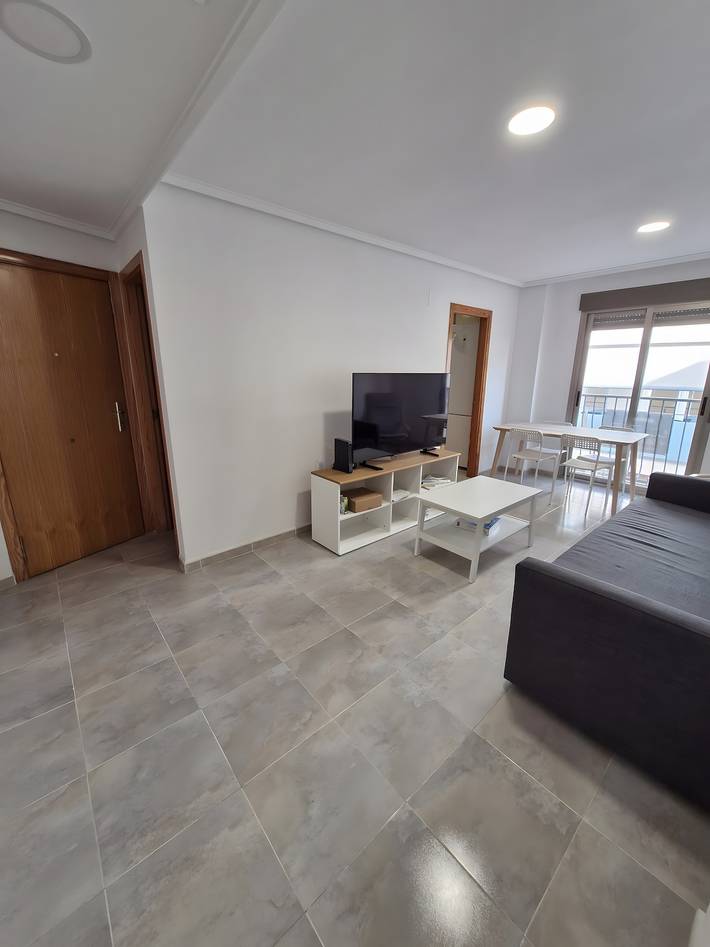 Casa vacacional 'Santa Pola Centro con Parking', balcón, Wi-Fi y aire acondicionado in Santa Pola, Costa Blanca