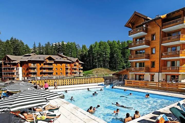 Chalet pour 5 personnes, avec vue ainsi que piscine et terrasse à Vars - 4