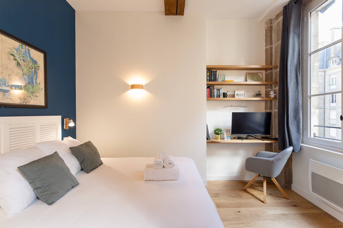 Appartement entier, Le Kodama - Appt en plein coeur de St Malo in Saint-Malo, Région de Saint-Malo