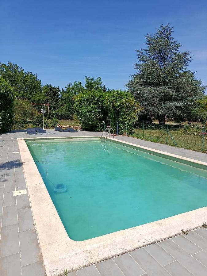 Appartement de vacances entier, Chambre chez l'habitant les garrigues in Piolenc, Vaucluse