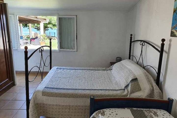 Location de vacances pour 8 personnes, avec terrasse et jardin, animaux acceptés à Villanova - 4