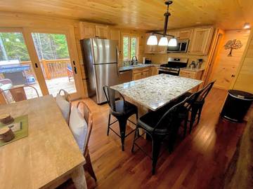 Log Cabin for 12 Guests in Bethlehem, Grafton County, Picture 1