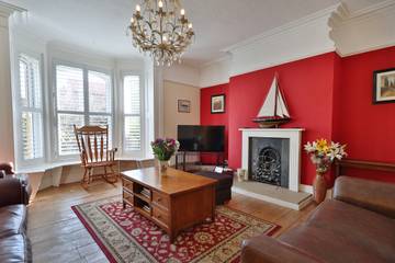 Holiday Rental for 10 People in Whitby, North Yorkshire, Photo 1
