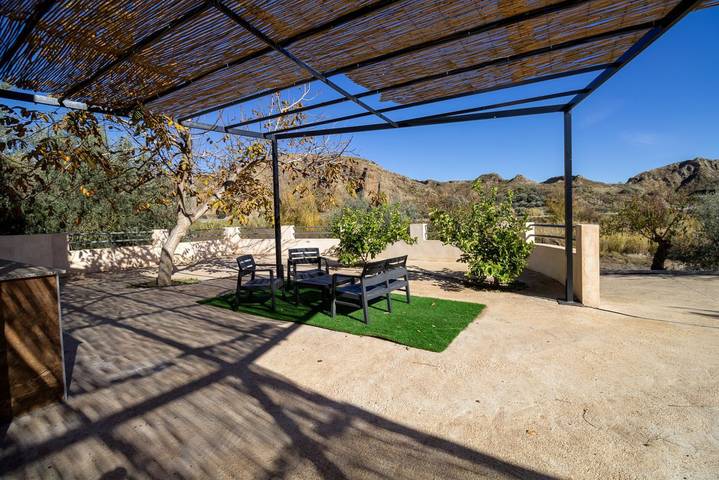 Apartamento de vacaciones para 10 personas, con Balcón/Terraza y Jardín en Alpujarras