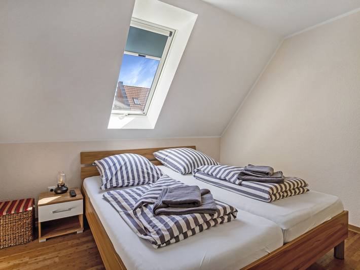 Ferienhaus für 6 Personen, mit Garten und Sauna sowie Terrasse in Butjadingen - 3