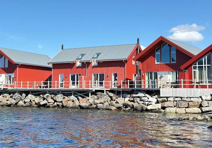 Ferienhaus für 6 Personen, mit Terrasse und Sauna sowie Ausblick auf den Lofoten