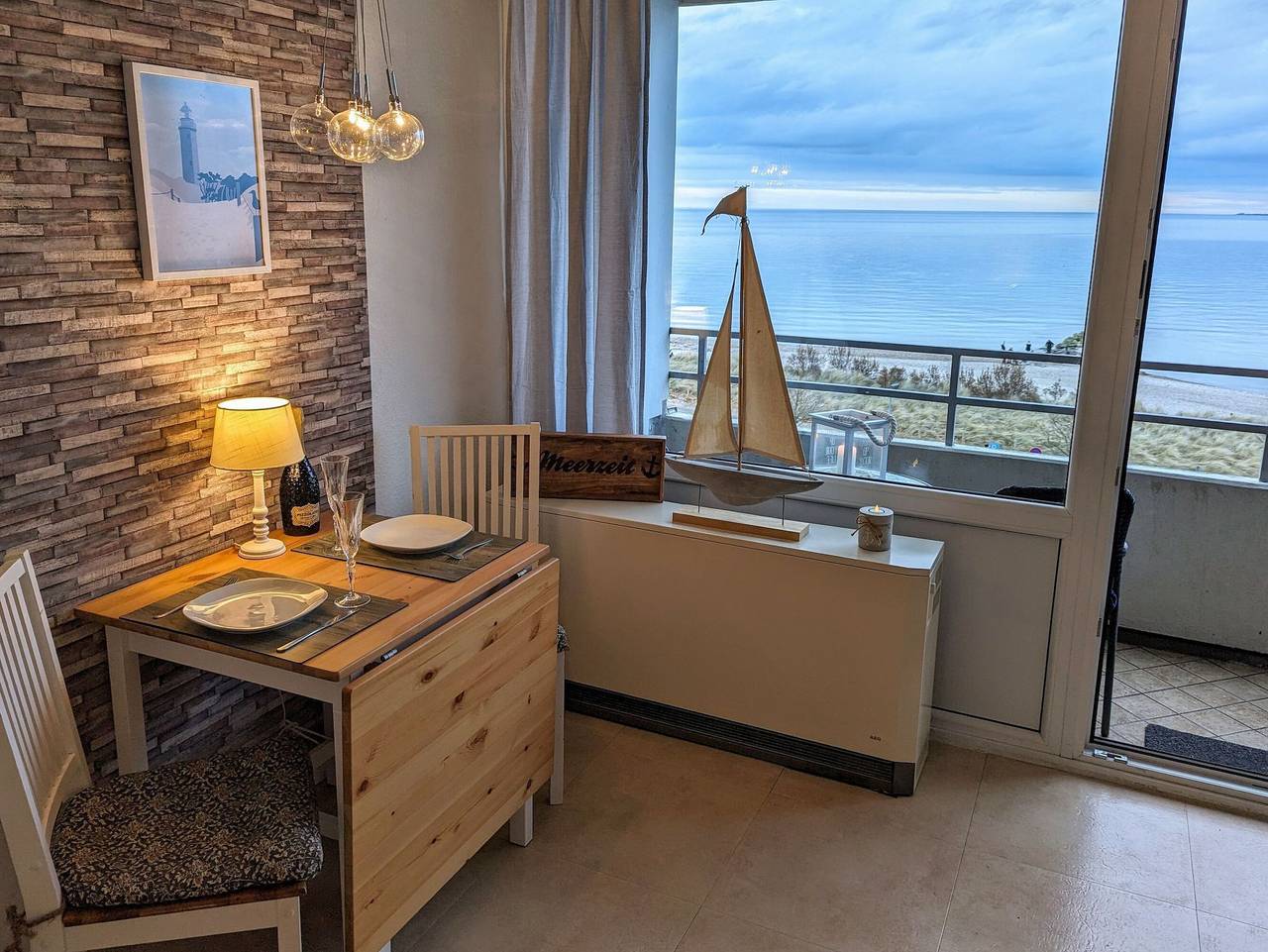 Ganze Ferienwohnung, Heimathafen Steinwarder 37, 4. Etage, Wohnung 8 in Steinwarder, Heiligenhafen