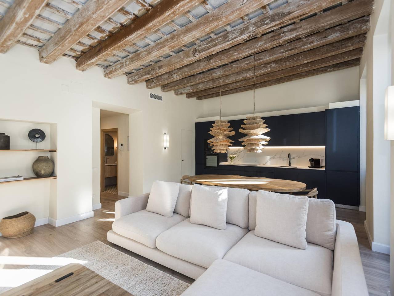 Geheel vakantieappartement, The Residences at Bartomeu 26-Suite Maricel- 3 bedroom/2 Bathroom in Sitges, Garraf