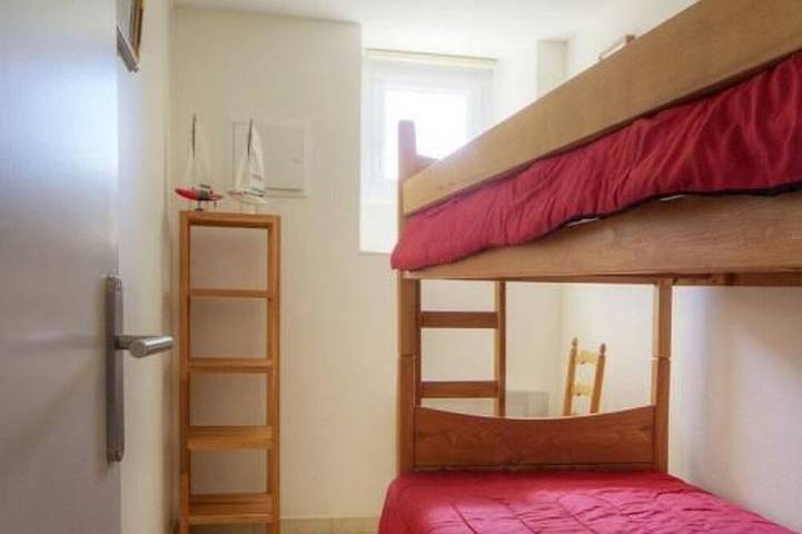 Gîte pour 4 personnes, avec terrasse dans Grande plage de Tharon - 3