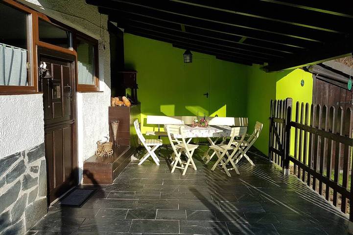 Gîte pour 3 personnes, avec Jardin