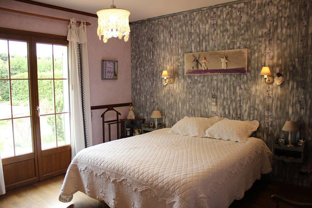 Villa mit Plage® Pool und großem schattigem Garten in der Provence und im Luberon. in Le Thor, Vaucluse