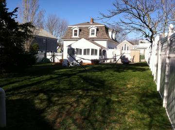 Vacation Home for 10 Guests in Harwich, Cape Cod, Picture 2