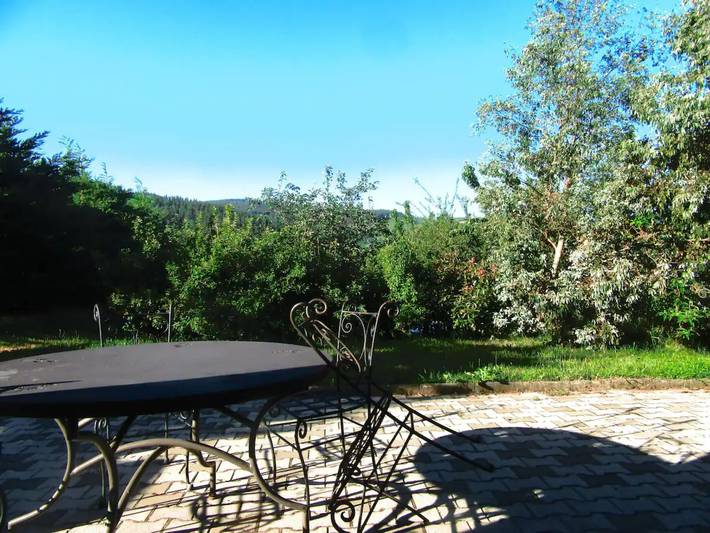 Location de vacances pour 8 personnes, avec Jardin à La Valla-en-Gier