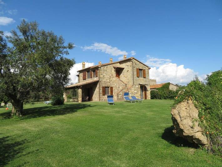 Gîte pour 4 personnes, avec vue ainsi que jardin et piscine, animaux acceptés à Pitigliano - 4