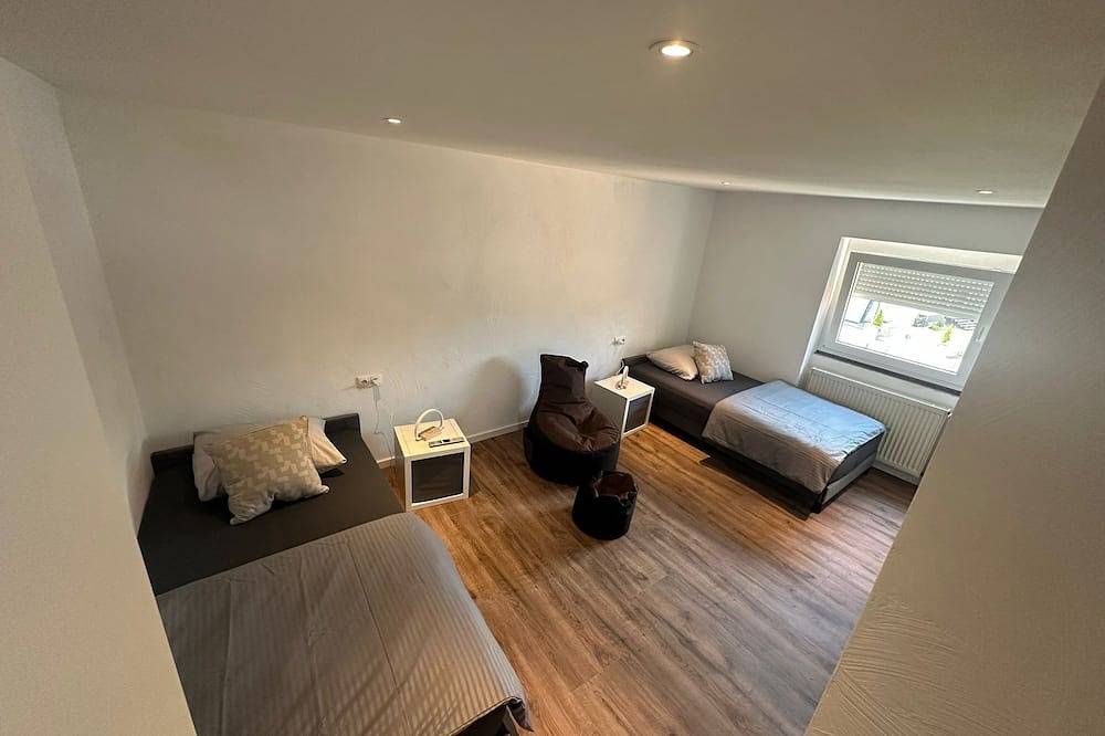 Ganzes Ferienhaus - 2 Schlafzimmer - geeignet für 4 Personen in Groß-Umstadt, Main-Odenwald