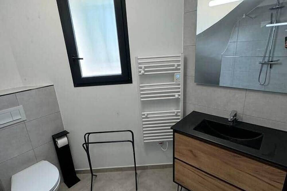 Appartement entier, Appartement au cœur du village in Le Puy-Sainte-Réparade, Région d'Aix-en-Provence