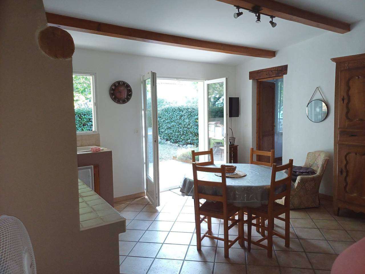 Une petite maison à 2 pour des vacances nature et détente in Ruoms, Ardèche