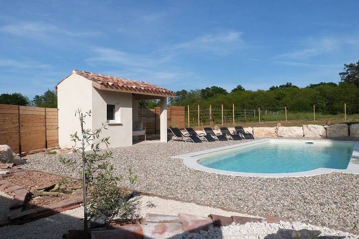 Gîte pour 4 personnes, avec Terrasse et Jardin