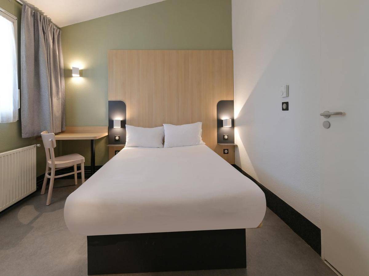 B&B Hotel Le Mans Nord 2 in Saint-Saturnin, Sarthe