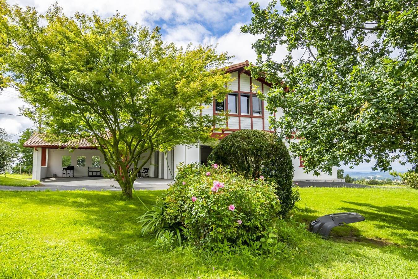 Ixtulian-Borda in Hasparren, Bayonne und Umgebung