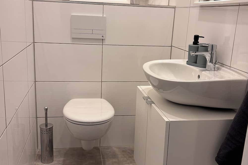 Ganze Wohnung, Gemütliches Apartment mit Küche und guter Verkehrsanbindung in Spremberg, Lausitzer Seenland