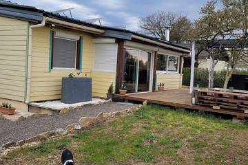 Gîte pour 6 personnes, avec terrasse et jardin dans Pagny-la-Ville
