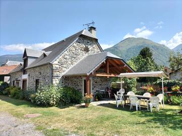Gîte pour 9 personnes, avec jardin à Pierrefitte-Nestalas