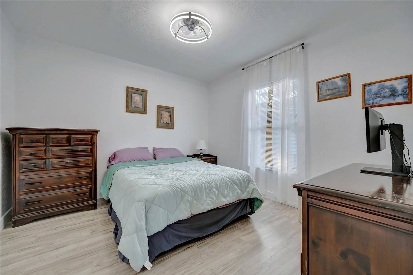 Modern Oasis Home 10 Min to St Pete Beach in St. Petersburg (Florida), Pinellas County