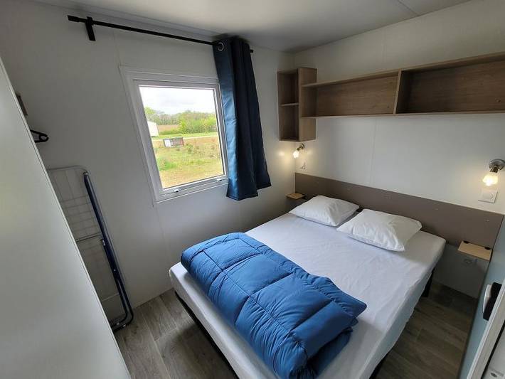 Mobil home pour 6 personnes, avec bassin pour enfant à Ambon - 4