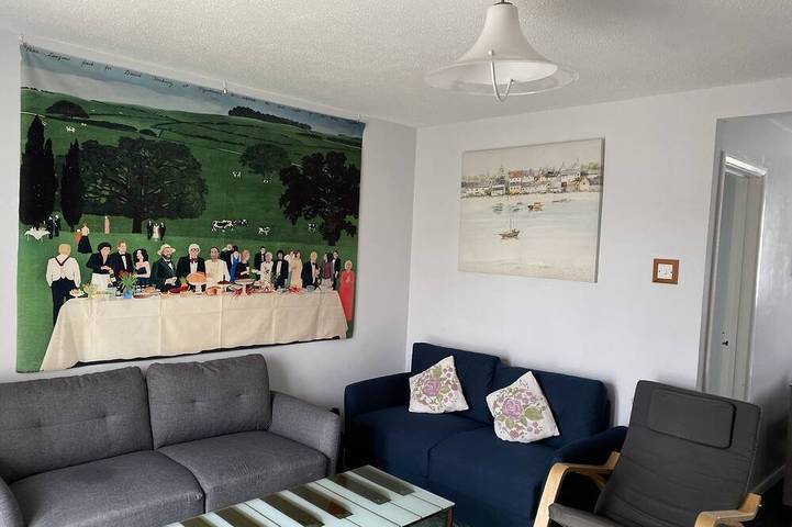 Chalet for 8 people, with pool and balcony as well as garden in Hemsby