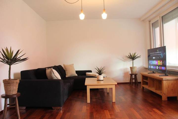 Ferienwohnung für 3 Personen, mit Ausblick und Balkon, kinderfreundlich in Bregenz