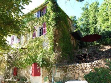 Gîte pour 5 personnes, avec terrasse et jardin, animaux acceptés à Feliceto