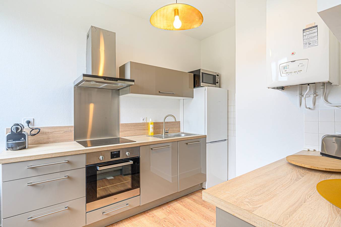 Apartamento entero, Le Magda - Bel appartement  60 m2 proche centre ville in Vannes, Côte Des Mégalithes