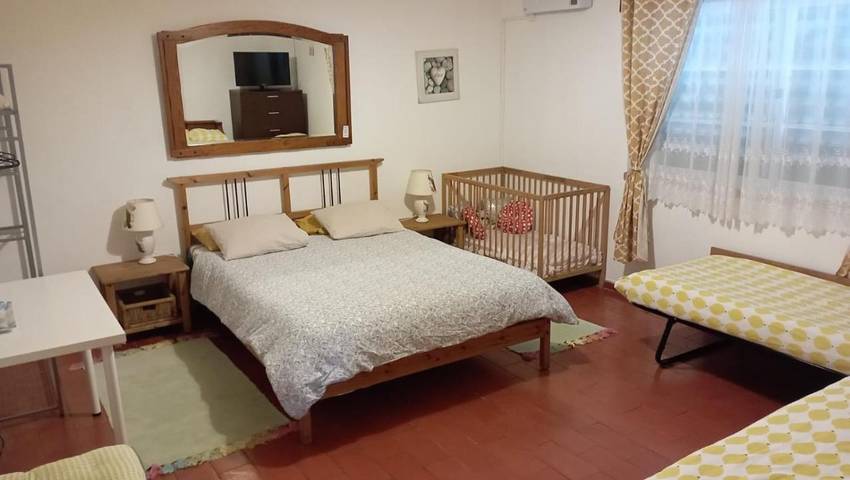 Apartamento de férias para 4 pessoas, com jardim em Setúbal