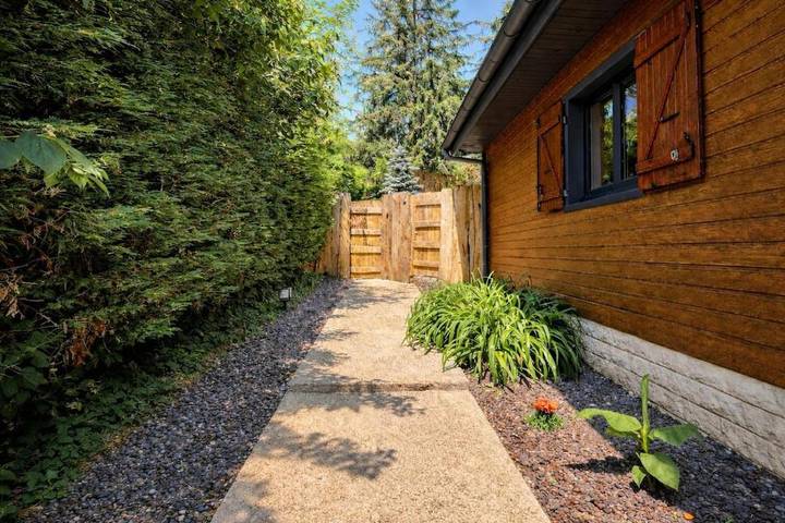 Gîte pour 4 personnes, avec jardin et vue, animaux acceptés à Lagnieu - 4