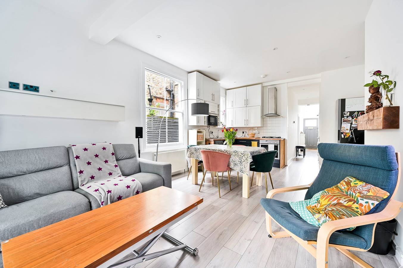 Appartement entier, Charmante retraite avec jardin à Londres in Borough londonien de Hammersmith et Fulham, Londres