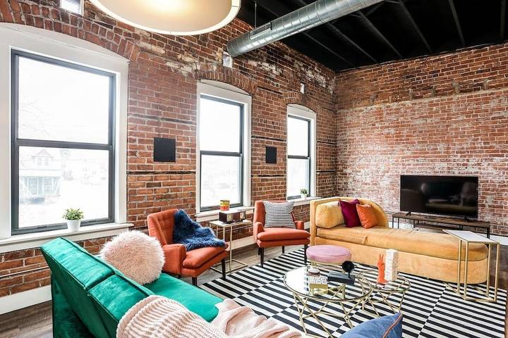 Loft for 10 people, with balcony in Detroit