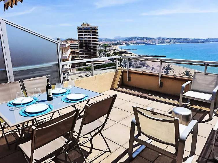 Entire apartment, 2 Pièces 4 Personnes in Fréjus Plage, Frejus