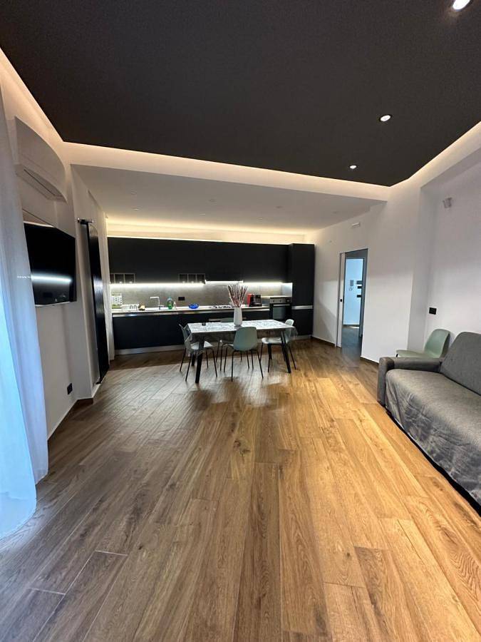 Ganze Wohnung, Borgiarooms Luxury Apartment in Milazzo, Messina Provinz