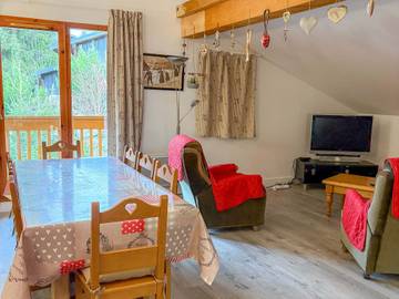 Gîte pour 8 personnes, avec balcon, animaux acceptés dans Office De Tourisme De Notre Dame De Bellecombe