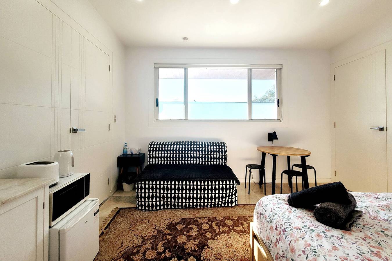 Studio entier, Studio tranquille à Bella Vista in Sydney, New South Wales
