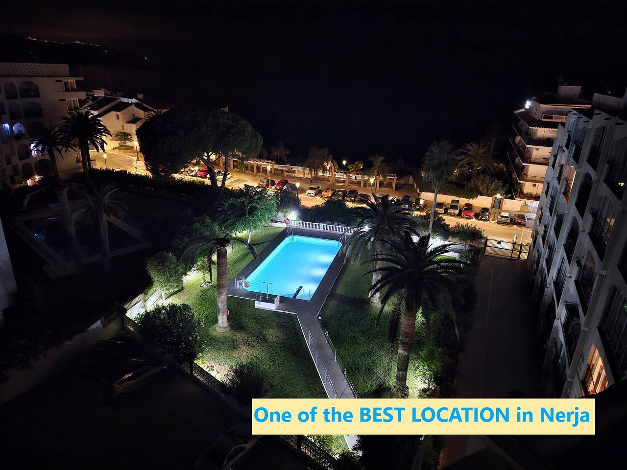 Appartement entier, | Carabeo 1-42 Access to the Beach in Nerja, Cordillera Penibética