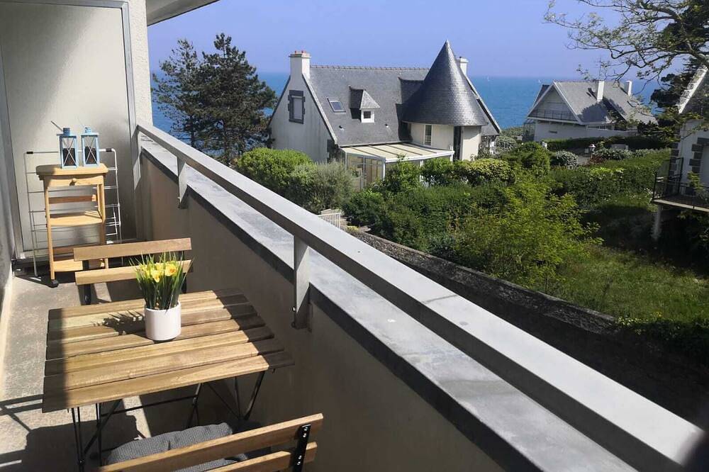 Appartement entier, Studio Vue Mer - Classé 2* in Saint-Quay-Portrieux, Côte de Goëlo