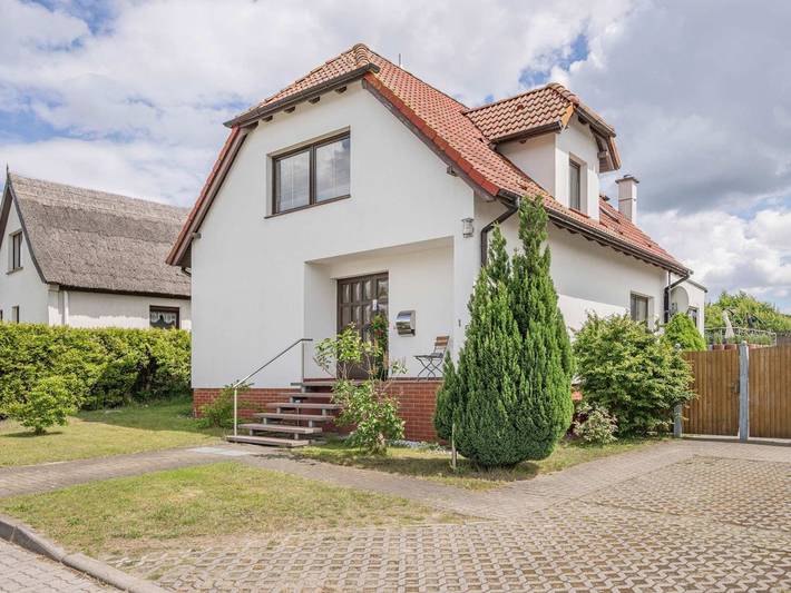 Ferienhaus für 12 Personen, mit Terrasse und Garten sowie Seeblick in Ückeritz - 4
