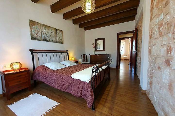 Finca für 7 Personen, mit Garten in Es Llombards - 2